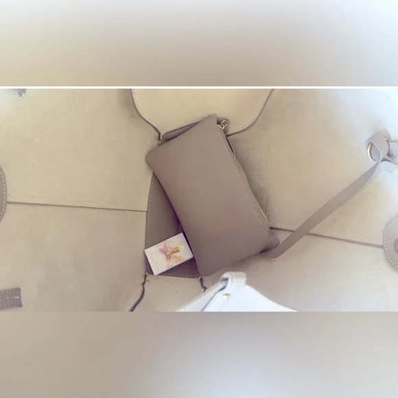 Taupe Microfiber Leather Tote Dumpling bag with Matching Pouch Chic & Spacious - Picture 4 of 5